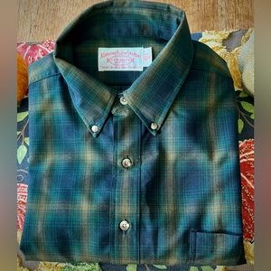 Filson Men’s Nelson Plainweave Button-Down Shirt